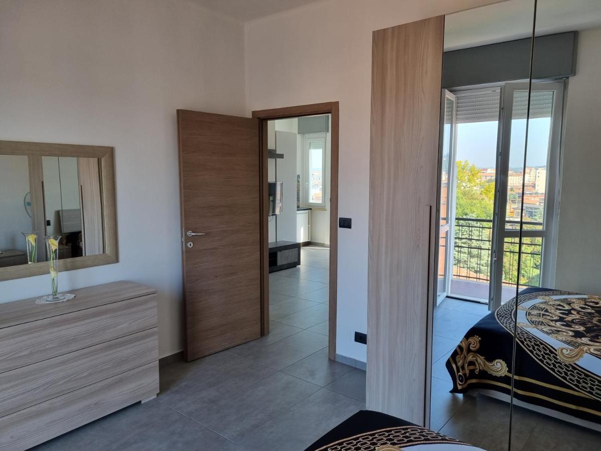 Sesto Piano Apartment อัสตี ภายนอก รูปภาพ